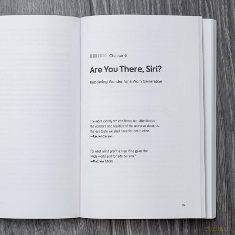 The Opt-Out Family: How to Give Your Kids What Technology Can't - Loechner Erin [KSIĄŻKA]