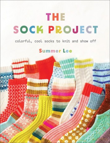 The Sock Project: Colorful, Cool Socks to Knit and Show Off - Lee Summer [KSIĄŻKA]