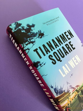 Tiananmen Square: 'Extraordinary' William Boyd - Lai Wen [KSIĄŻKA]