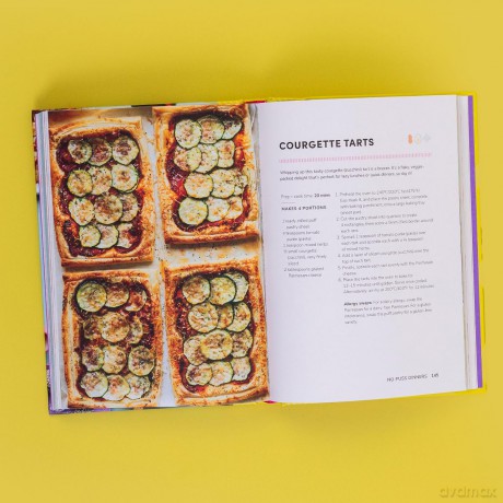 Tiny Tastebuds: The baby-led weaning cookbook - Natalie Peall [KSIĄŻKA]