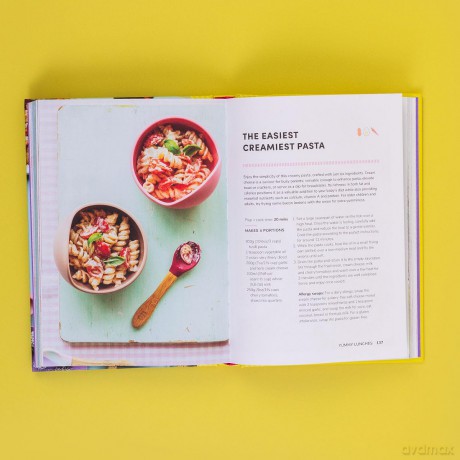 Tiny Tastebuds: The baby-led weaning cookbook - Natalie Peall [KSIĄŻKA]