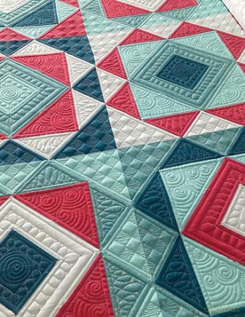 Ultimate Beginner's Guide to Free-Motion Quilting: How to Add Texture, Design, and Style to Your Quilts - Sherilyn Mortensen [KSIĄŻKA]