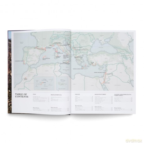 Wanderlust Mediterranean: Exploring Trails Along the Mediterranean Sea [KSIĄŻKA]