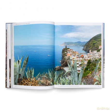 Wanderlust Mediterranean: Exploring Trails Along the Mediterranean Sea [KSIĄŻKA]