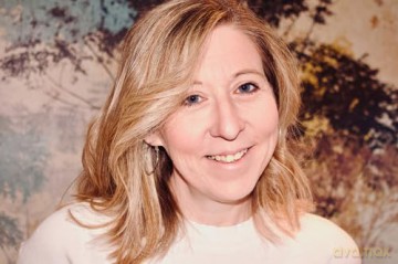 When You Were Mine: An emotional and powerful women's fiction novel perfect for 2024, perfect for fans of Jodi Picoult and Susan Lewis - Emma-Claire Wilson [KSIĄŻKA]