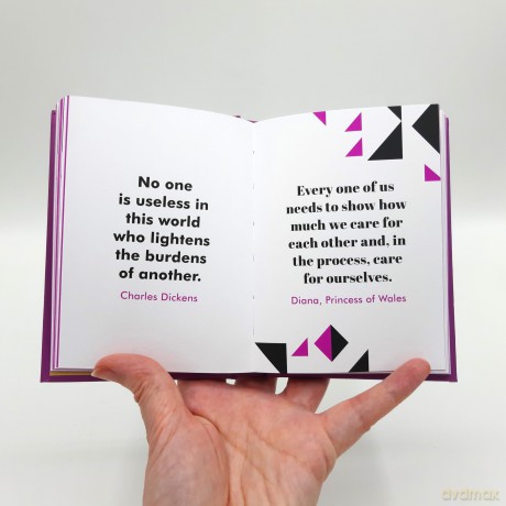 You Are So Awesome: Uplifting Quotes and Affirmations to Celebrate How Amazing You Are [KSIĄŻKA]
