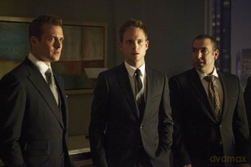 Suits Season 3 (W Garniturach Sezon 3) [4DVD]