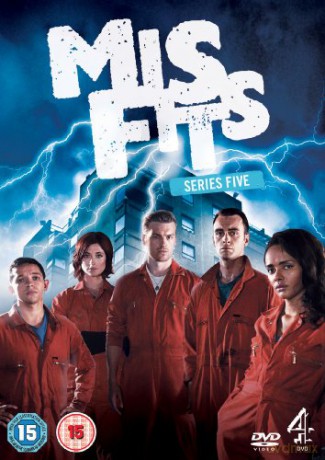 Misfits Series 5 (Wyklęci Sezon 5) [DVD]