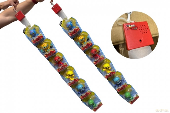FART NINJAS figurki 12szt taśma z zawieszką 70690