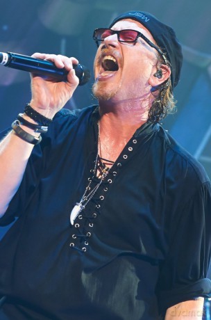Toto: 35th Anniversary Tour - Live In Poland [Blu-Ray]