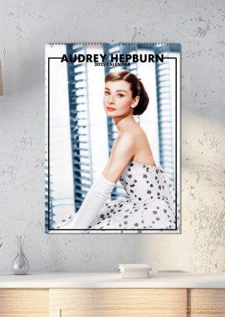 Audrey Hepburn: Audrey Hepburn 2025 Calendar [KALENDARZ]