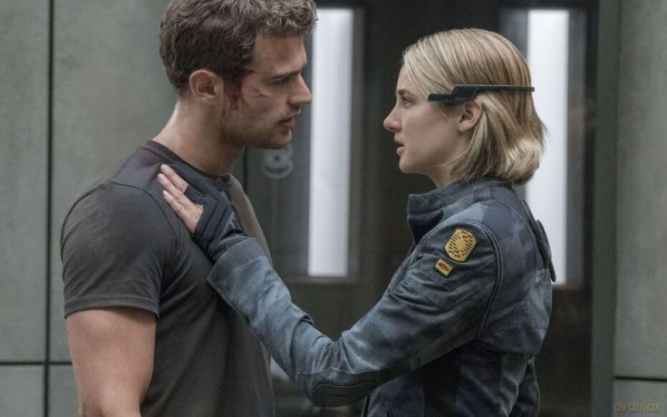 Divergente / Divergent Series: Insurgent / The Divergent Series: Allegiant (Niezgodna / Niezgodna: Zbuntowana / Niezgodna: Wierna) [3xBlu-Ray 4K]+[3xBlu-Ray]