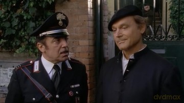 Don Matteo Staffel 4 - Gesamtbox - Alle 24 Folgen der populären und preisausgezeichneten Serie mit Terence Hill als moderner Pfarrer und Meister-Detektiv [Blu-Ray]