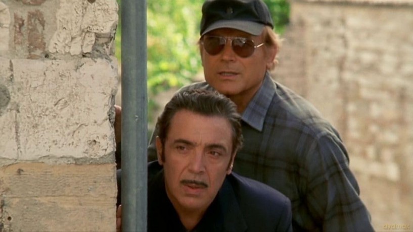 Don Matteo Staffel 4 - Gesamtbox - Alle 24 Folgen der populären und preisausgezeichneten Serie mit Terence Hill als moderner Pfarrer und Meister-Detektiv [Blu-Ray]