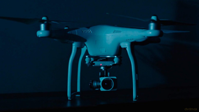 Drones [DVD]