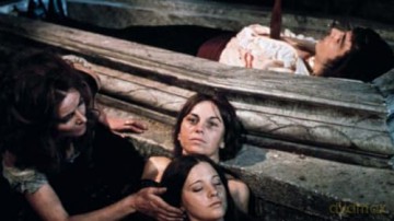 Circus der Vampire (Vampire Circus) Kult Horrorfilm der legendären Hammer Film Studios (Pidax Film-Klassiker) [Blu-Ray]