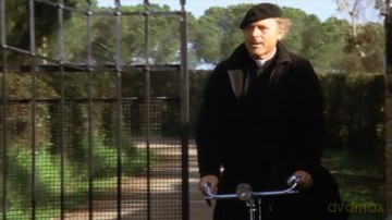 Don Matteo Staffel 4 - Gesamtbox - Alle 24 Folgen der populären und preisausgezeichneten Serie mit Terence Hill als moderner Pfarrer und Meister-Detektiv [DVD]
