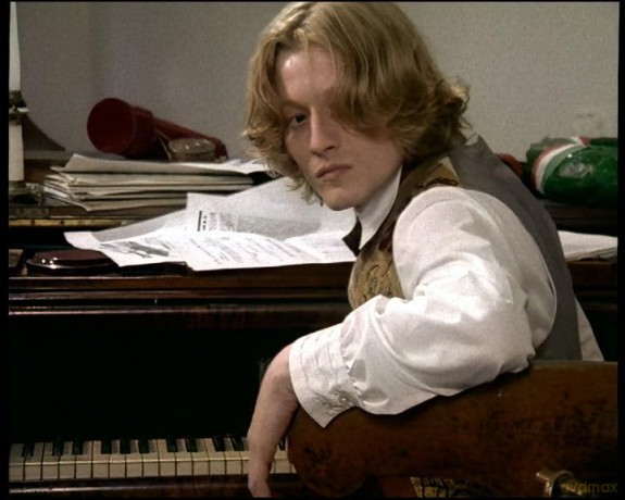 Franz Liszt - Die komplette ARD-Historienserie in 16 Teilen (Fernsehjuwelen) [DVD]