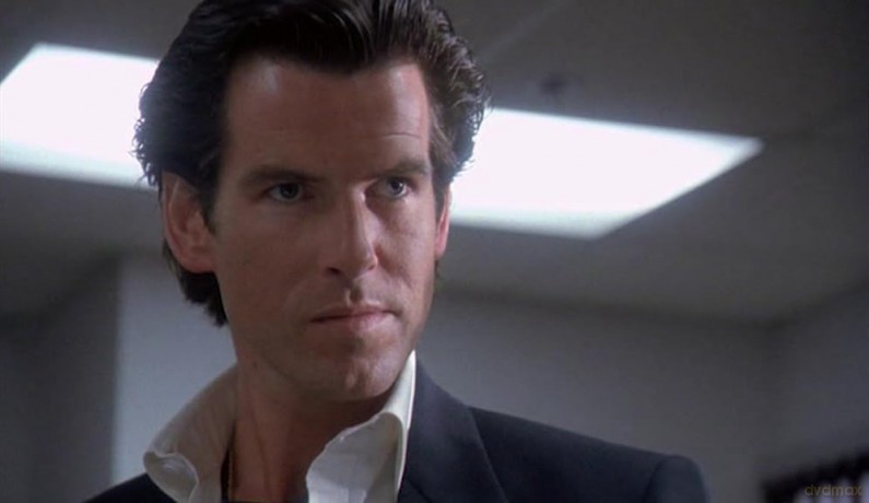Gentleman - Der Gentleman Coup - Mit Hauptfigur Pierce Brosnan und seinem raffinierten Racheplan - Spannende und elegante Gaunerkomödie mit dem 007 Star [DVD]