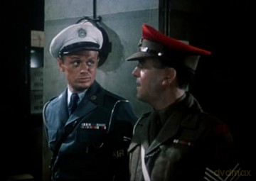 Kennwort: Berlin-Tempelhof (1955) - Deutsche DVD-Premiere - Über 2 Stunden Extras - Mit Richard Widmark - Restauriertes Master [DVD]