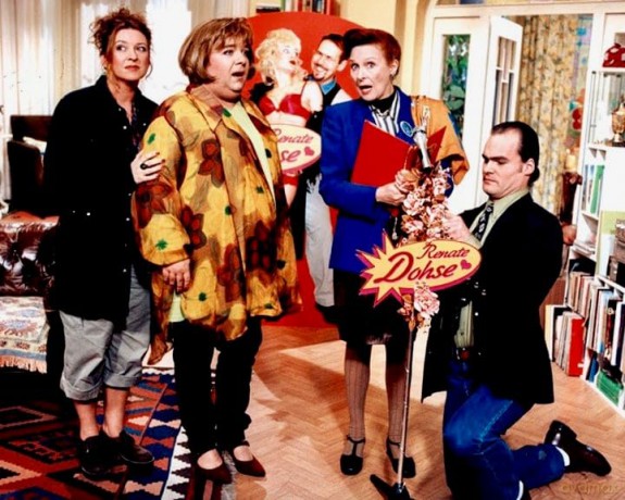 Lukas Komplettbox - Alle 64 Folgen der kultigen ZDF-Sitcom mit Dirk Bach erstmals in einer Box! [DVD]