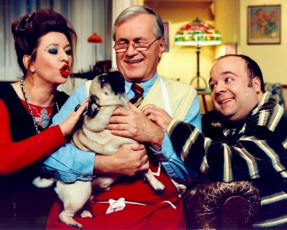 Lukas Komplettbox - Alle 64 Folgen der kultigen ZDF-Sitcom mit Dirk Bach erstmals in einer Box! [DVD]