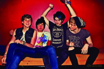 5 Seconds Of Summer: She Looks So Perfect [CD]