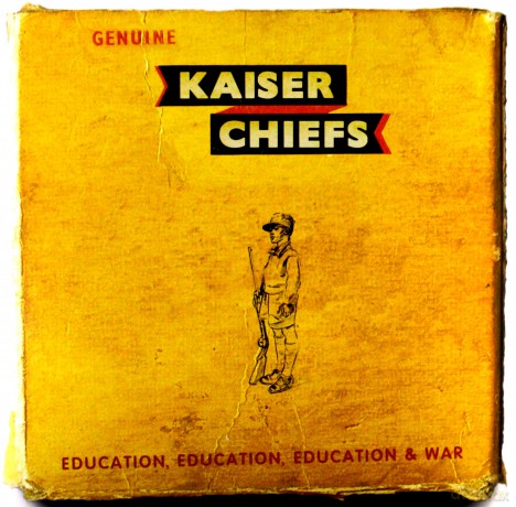 Kaiser Chiefs: Education Education Education & War [WINYL]