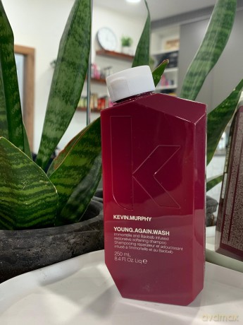 Kevin Murphy YOUNG.AGAIN WASH - Volume: 250 ml dla kobiety