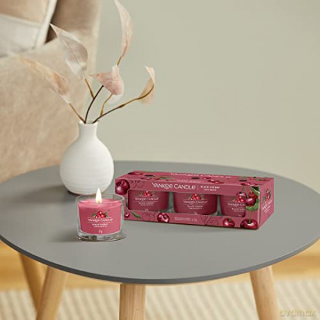 Yankee Candle Set of votive candles in Black Cherry glass 3 x 37 g unisex