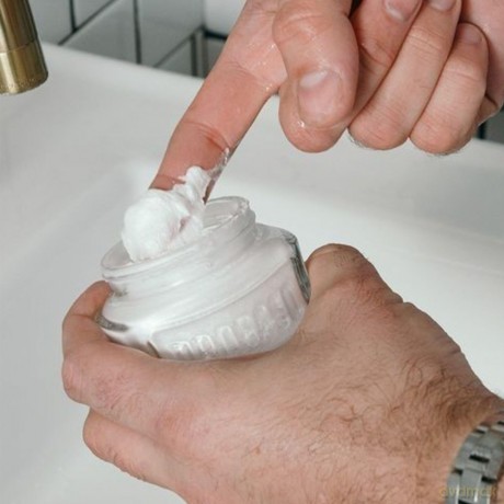 Proraso Nourishing cream before and after shaving Sandalwood 100 ml dla mężczyzny