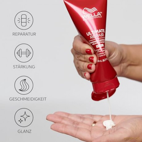 Wella Professionals Conditioner for hair regeneration Ultimate Repair (Conditioner) - Volume: 200 ml dla kobiety