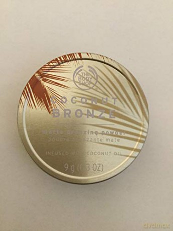 The Body Shop Matte bronzing powder Coconut Bronze (Matte Bronzing Powder) 9 g - Shade: 05 Dark dla kobiety
