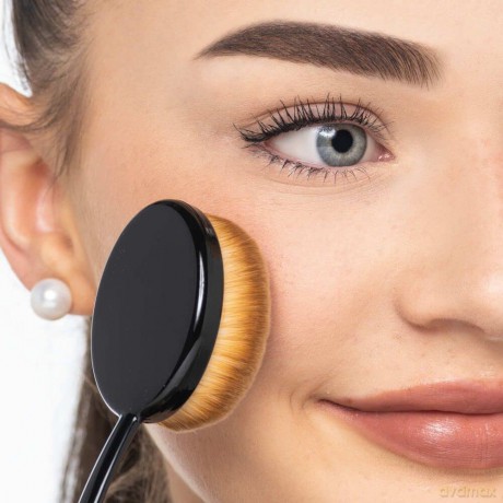 Artdeco Large oval face brush (Large Oval Brush Premium Quality) dla kobiety