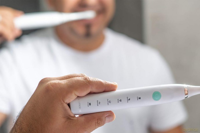 Concept Sonic toothbrush with travel case ZK4010 unisex