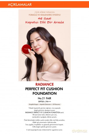 Missha Brightening base foundation SPF 50+ Radiance Perfect Fit Cushion (Foundation) 15 g - Shade: 21 Fair dla kobiety