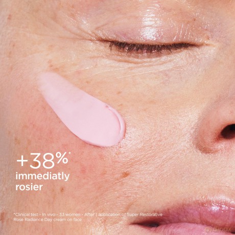 Clarins Lifting and brightening cream Super Restorative Rose Radiance (Cream) 50 ml dla kobiety