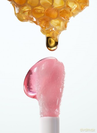 Guerlain Kiss Kiss Bee Tinted Lip Volume Oil (Glow Oil) 9.5 ml - Shade: 319 Peach Glow dla kobiety