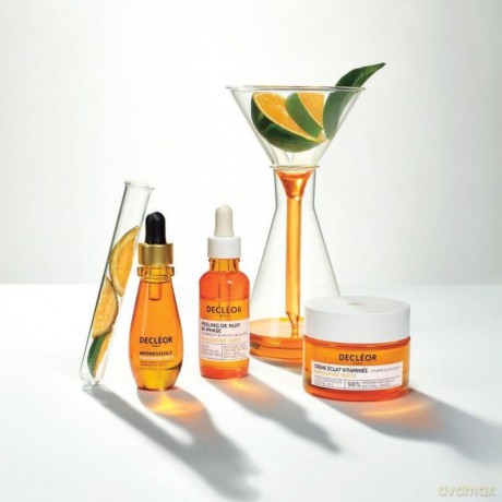 Decléor Night exfoliation peeling Green Mandarin (Overnight Bi-Phase Facial Peel) 30 ml dla kobiety