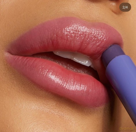 Huda Beauty Lip balm GloWish Super Jelly (Lip Balm) 2.5 g - Shade: Blueberry dla kobiety