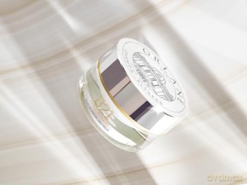 Orlane Paris Regenerating eye cream B21 Extraordinaire (Youth Eye Contour Cream) 15 ml dla kobiety