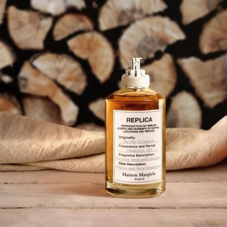 Maison Margiela Replica By The Fireplace - woda toaletowa (plnitelná) - Volume: 100 ml unisex
