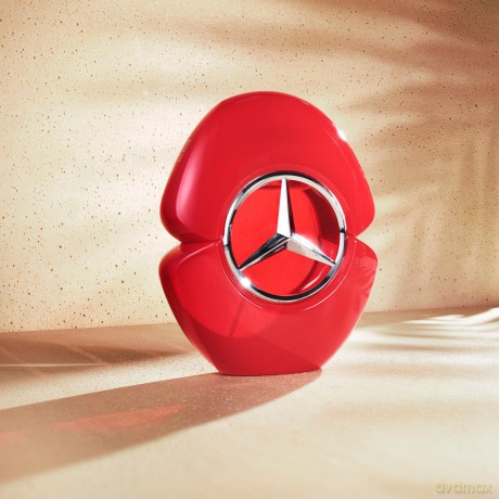 Mercedes-Benz Woman In Red - woda perfumowana - Volume: 60 ml dla kobiety