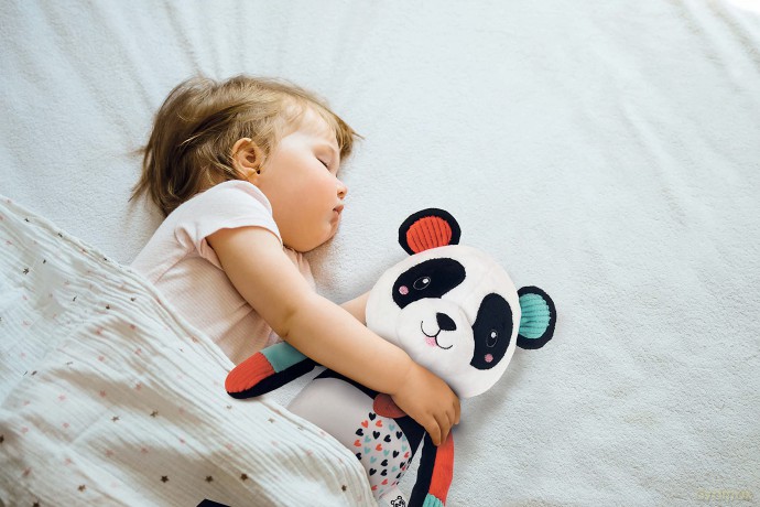 Clementoni 17656 Love Me Panda, Toddler Plush Early Years Infant New Born Soft Toys gift-100% Machine Washable, Multicoloured