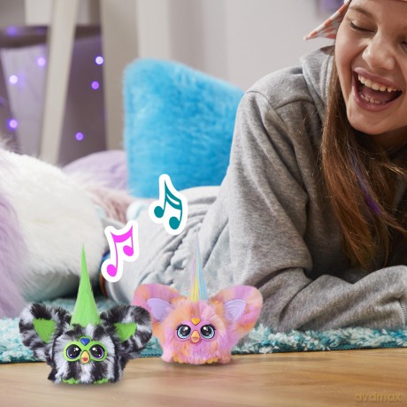 Furby Furblets Fierce and Fabulous Pack of 2 Electronic Plush Toys: May-May and Greenie-Meanie
