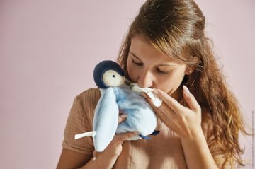 Kaloo - Complices - Kiss Plush - Blue - Includes a Cotton Muslin Hanky - Stuffed Animal for Ages 0 Months +, K212002