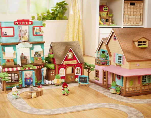 Li'l Woodzeez - Handydandy Mouse Family - 5pc Toy Set with Miniature Animal Figurines and Storybook - Animal Toys and Accessories for Kids Age 3+