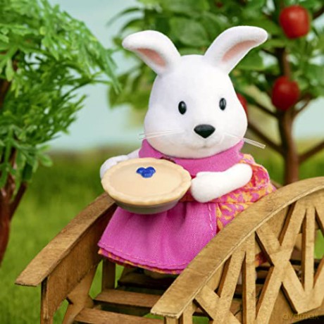 Li'l Woodzeez - Hoppingood Rabbit Family - 5pc Toy Set with Miniature Animal Figurines and Storybook - Animal Toys and Accessories for Kids Age 3+