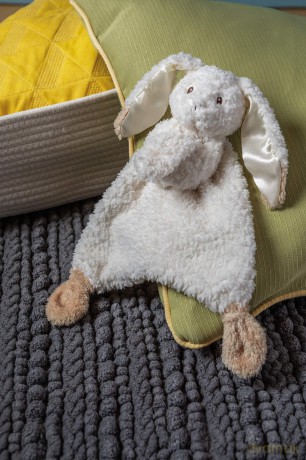 Mary Meyer Oatmeal Bunny Lovey Blanket