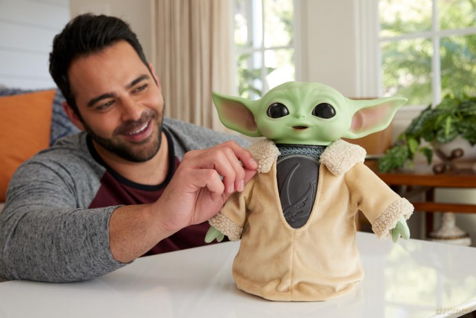Mattel Star Wars Din Grogu Plush Toy, 11-inch Soft Doll with Hard Head & Bean-Filled Base, Inspired by Star Wars: The Mandalorian Season 3, HPG49